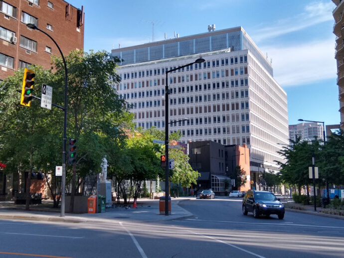 Shaughnessy Village Walk Montreal