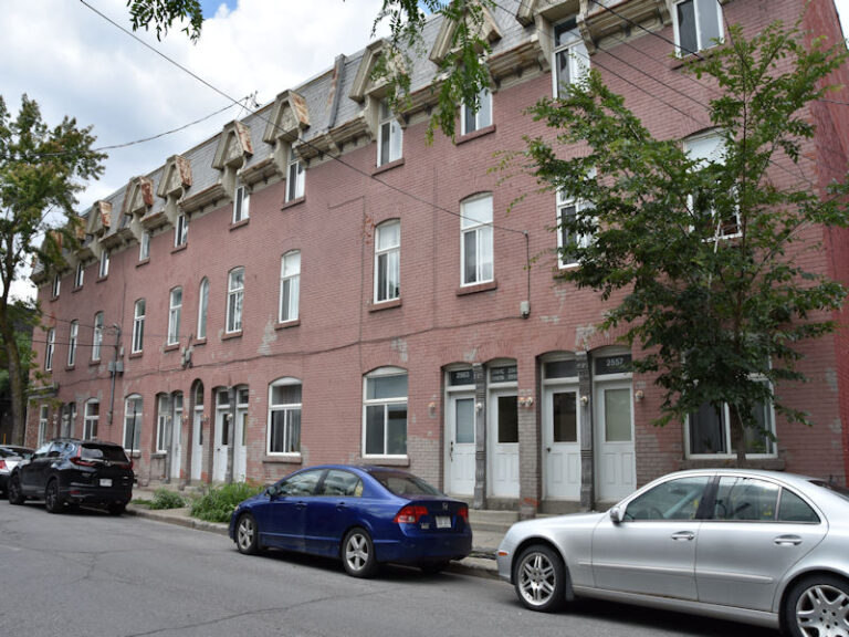 PointeSaintCharles WalkMontréal